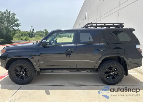 2023 Toyota 4Runner Sr5 из США, поврежденный, VIN JTEMU5JR1P6125611